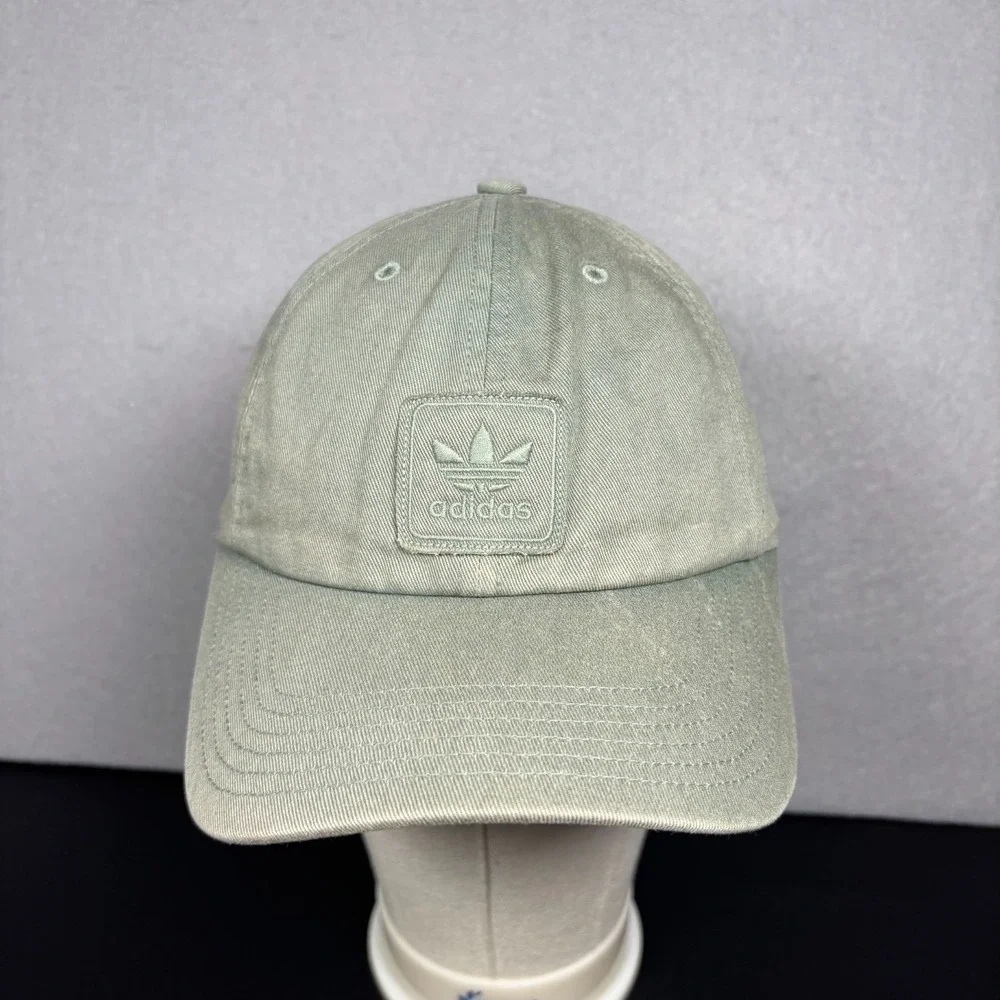 adidas Originals Arrive Relaxed Strapback Hat Baseball Cap Green Trefoil Patch